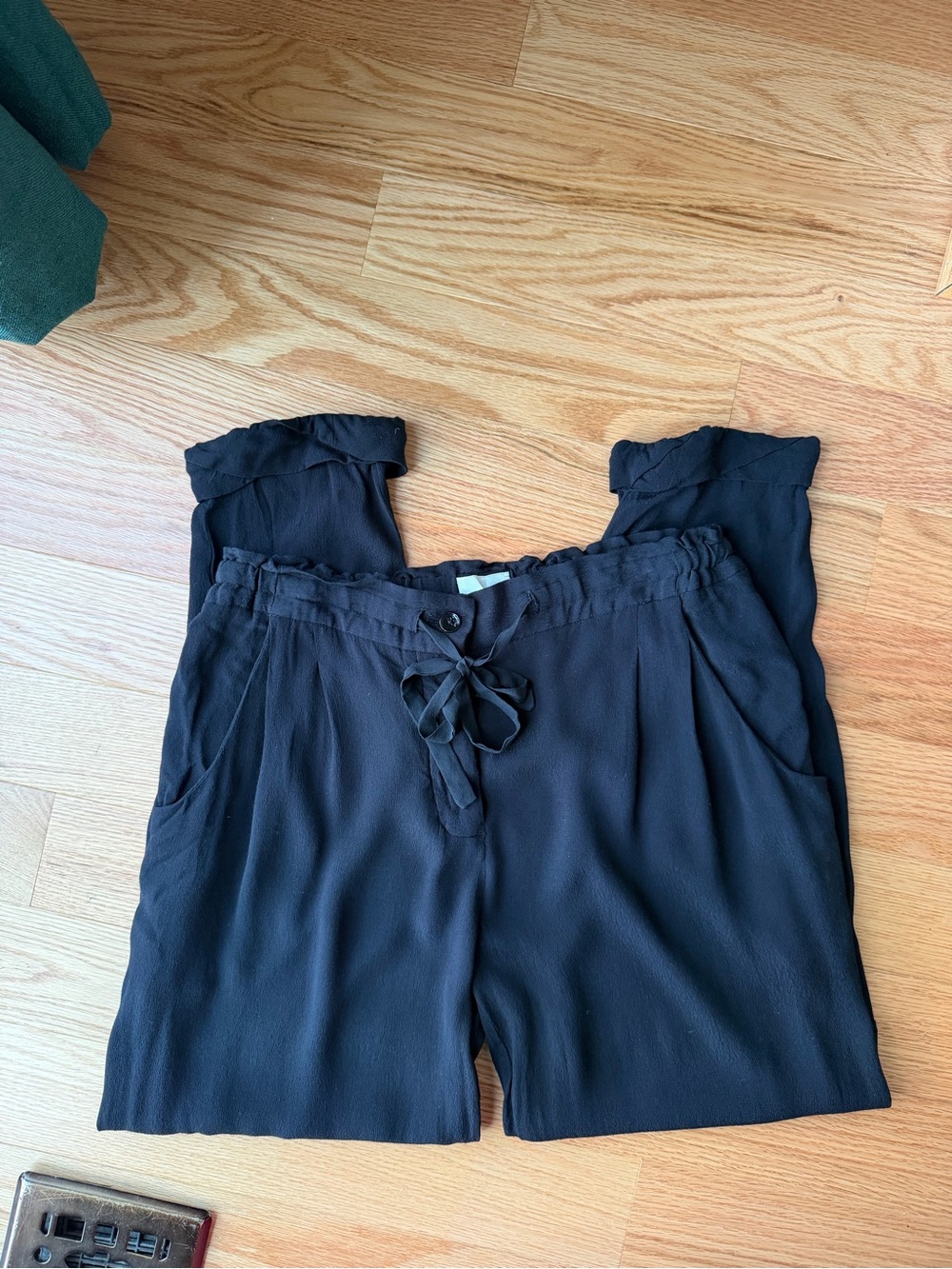 Wilfred Black Sheer Lightweight Drawstring Pants Size Medium